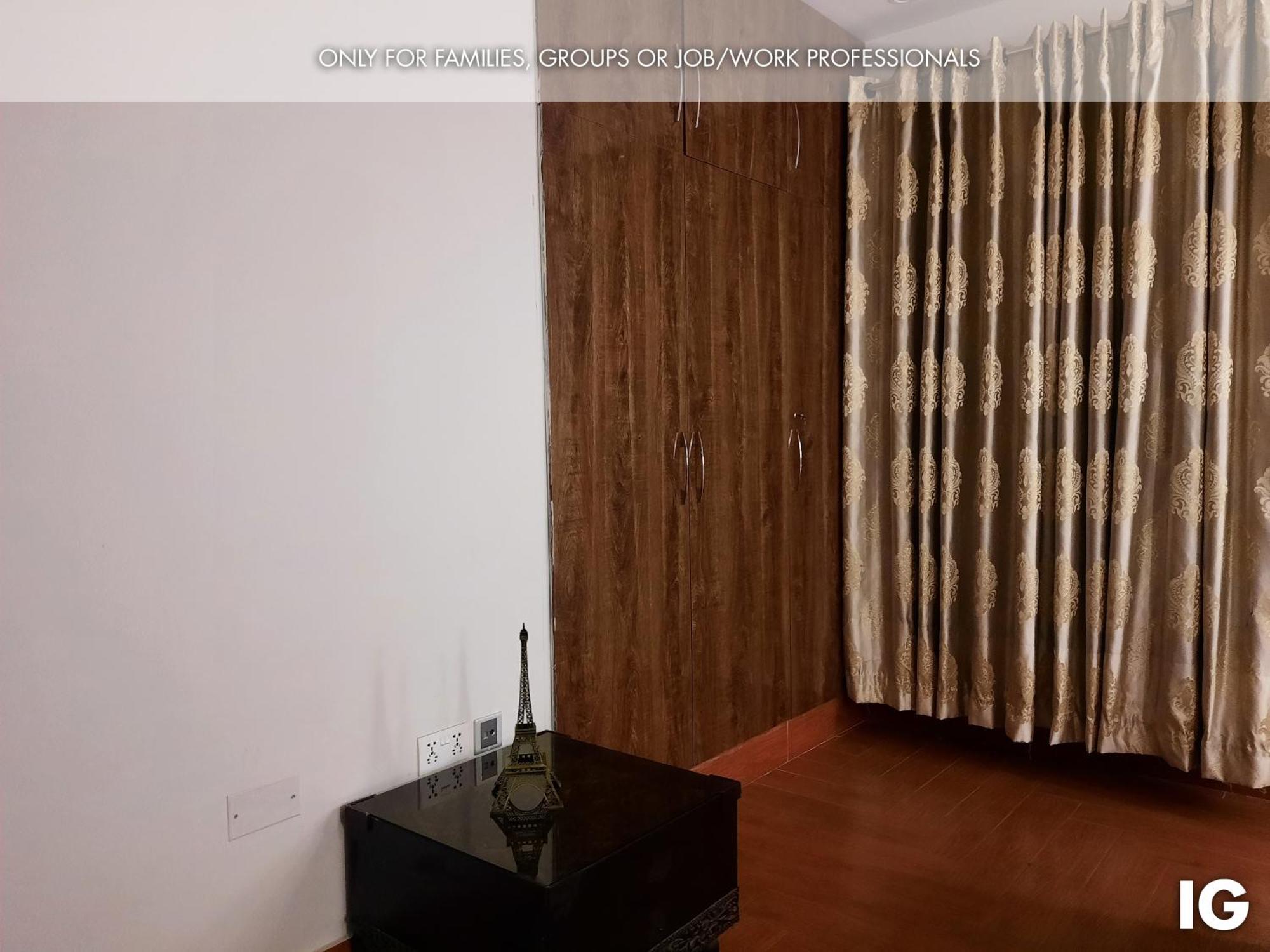 3 Bedroom Furnished Holiday Home Near Valencia Town, Lake City & Ring Road لاهور المظهر الخارجي الصورة